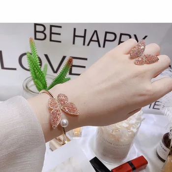 Japonsko Korea hot prodej módní šperky high-end luxusní lesklé mědi vykládané zirkony flexibilní motýl otevření náramek pro ženy