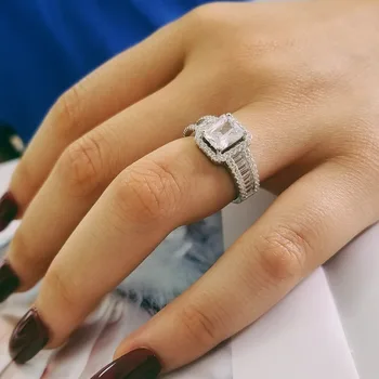 Opravdu originální pevné skutečný módní nejnovější design sterling silver AAA zirkony žen šperky zásnubní prsten personalizované R4607S